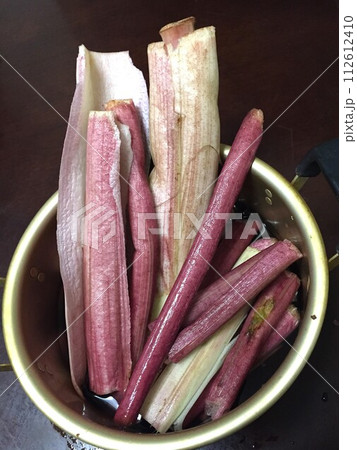 福井の食材赤ずいき 112612410