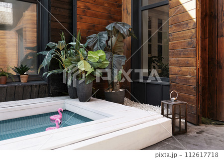 bathroom interior 112617718