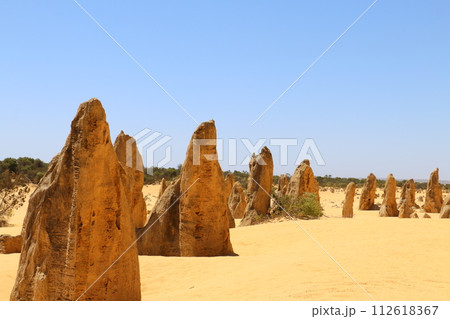 大自然が創り出したナンバン国立公園のピナクルズ 112618367