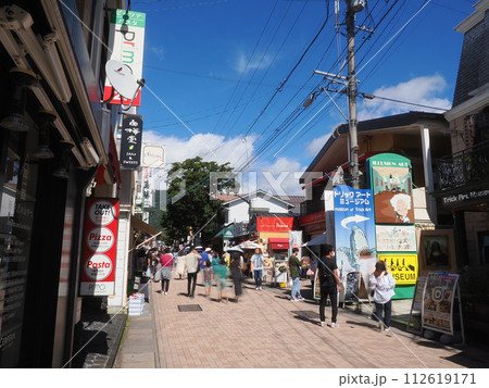 軽井沢 旧軽銀座の風景 軽井沢 旧軽銀座の風景 112619171