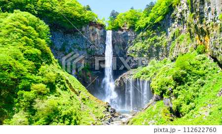 華厳の滝 112622760