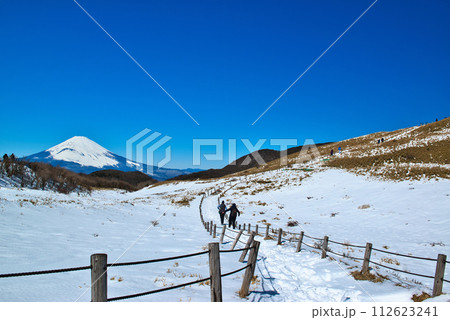 神奈川県 箱根駒ケ岳ロープウェーからの富士山の風景 神奈川県 箱根駒ケ岳ロープウェーからの富士山の風景 112623241