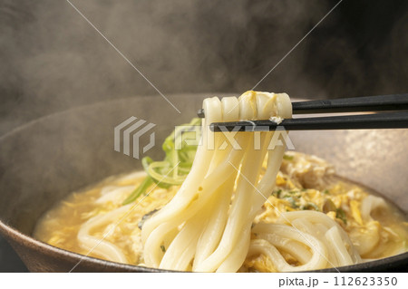 牡蠣の卵あんかけうどん　箸あげ 112623350