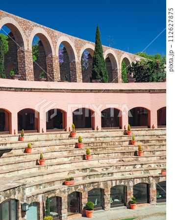 メキシコ　サカテカスの闘牛場を改装したホテル 112627875