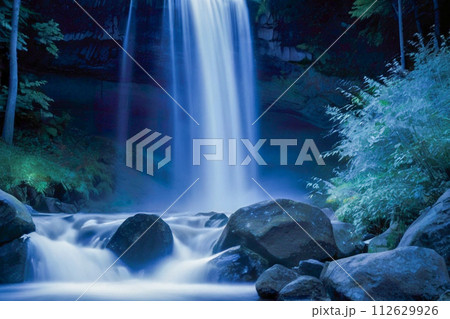 waterfall in forest 112629926