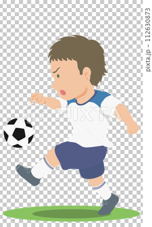 パスを出すサッカー選手 112630873