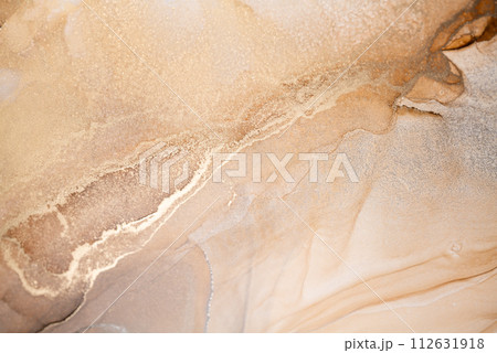 Abstract art with bronze, silver and gold background, smudges and stains made with alcohol ink. 112631918