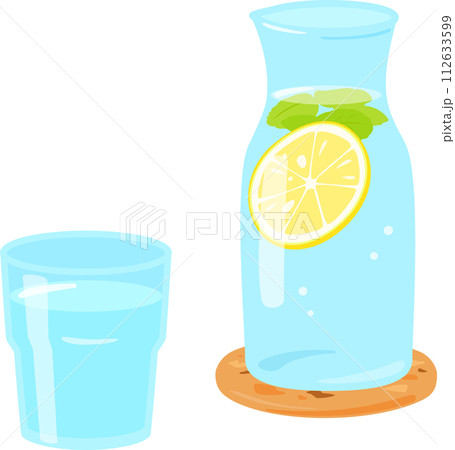 レモンとハーブが入ったお冷や 112633599