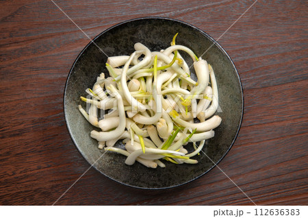 東北地方の野菜、ひろっこ 112636383
