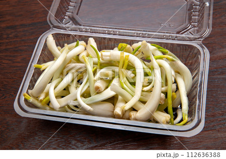 東北地方の野菜、ひろっこ 東北地方の野菜、ひろっこ 112636388