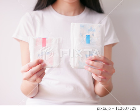 女子 女の子 女児 112637529