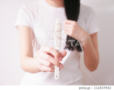 女子 女の子 女児 112637932