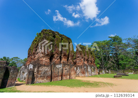 Royal Palace of Polonnaruwa, UNESCO World Heritage Site, Sri Lanka. 112639314