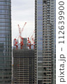 建築中の高層ビル 112639900