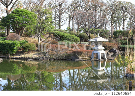 葛飾区立小菅東スポーツ公園 日本庭園と池 葛飾区立小菅東スポーツ公園 日本庭園と池 112640684