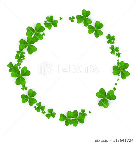 Realistic shamrock wreath. Round Clover frame. Green leaves floral garland. Trefoil border. Realistic shamrock wreath. Round Clover frame. Green leaves floral garland. Trefoil border. 112641724