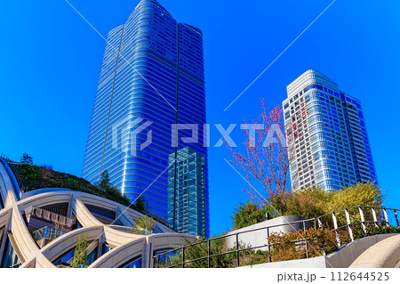 東京　港区の都市風景　 麻布台ヒルズ 112644525