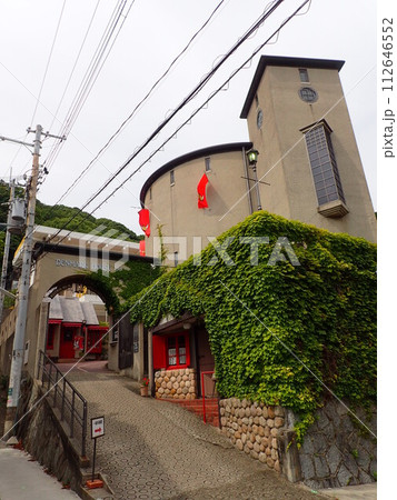 神戸市中央区北野町にある明治から昭和初期に外国人が居住していた洋館が多い北野異人館街のデンマーク館 神戸市中央区北野町にある明治から昭和初期に外国人が居住していた洋館が多い北野異人館街のデンマーク館 112646552