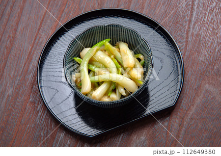 東北地方の野菜、ひろっこの酢味噌和え 112649380