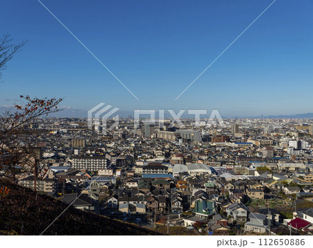 高尾山から見る街の風景 112650886