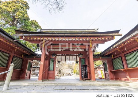 早春の鹽竈神社 東神門 宮城県塩竈市 早春の鹽竈神社 東神門 宮城県塩竈市 112651820