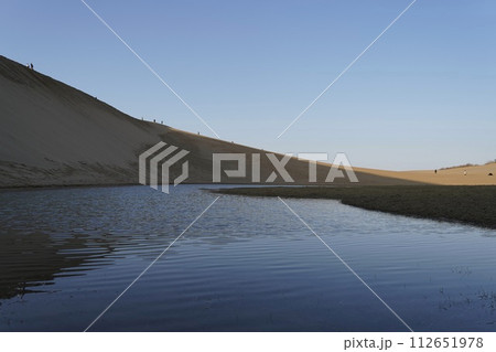 鳥取砂丘 112651978