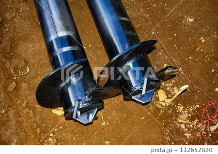 耐震性能を足元から下支えする… 注文住宅の鋼管杭 112652820