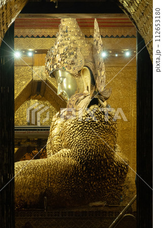 Mahamuni Buddha temple, Mandalay, Myanmar. Mahamuni Buddha temple, Mandalay, Myanmar. 112653180