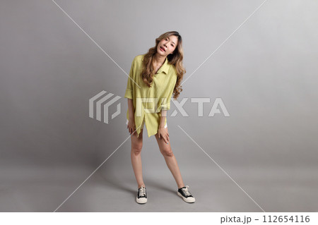 Young Asain Woman 112654116