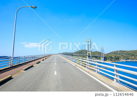 冬の呼子大橋 佐賀県唐津市 冬の呼子大橋 佐賀県唐津市 112654646