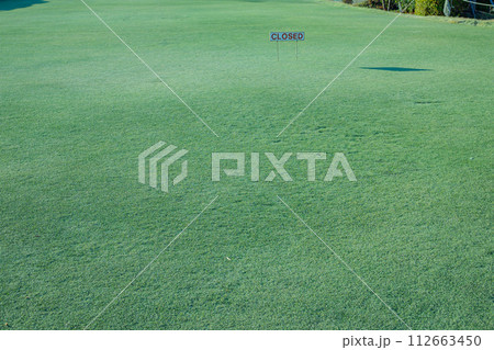 河川敷ゴルフ　グリーン 112663450