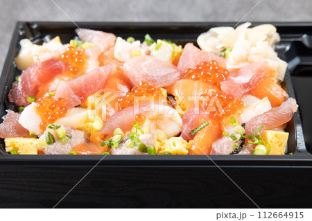 ちらし寿司弁当 ちらし寿司弁当 112664915