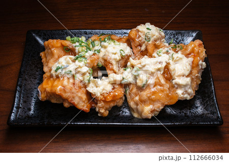 チキン南蛮 鶏の唐揚げ タルタルソース チキン南蛮 鶏の唐揚げ タルタルソース 112666034