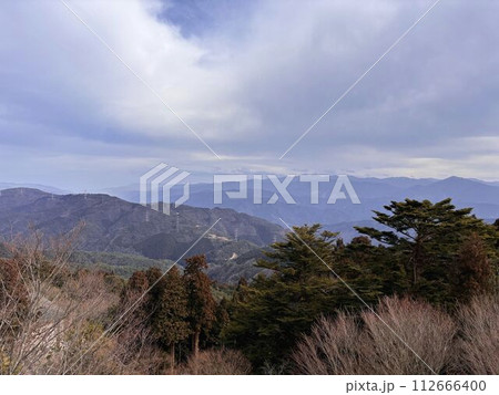 冬の雲辺寺山頂公園 112666400