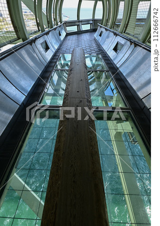 【兵庫･神戸】明石海峡大橋のふもとにある舞子公園、ダイナミックな橋や歴史ある建造物がありました。 112666742