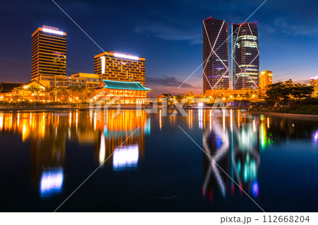 Night view in sumer at Songdo Central Park in Songdo District, Incheon, South Korea. Night view in sumer at Songdo Central Park in Songdo District, Incheon, South Korea. 112668204