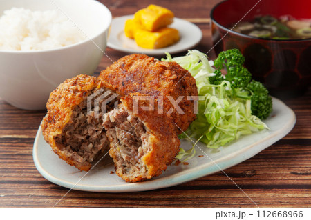 メンチカツ定食 112668966