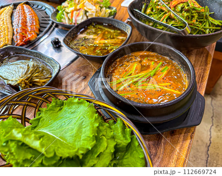 Korea style Spicy Eel Stew 112669724