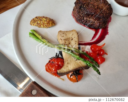 a gourmet beef steak plate 112670082