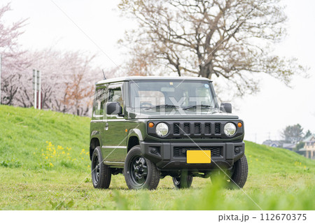 桜 満開 4WD 軽自動車 運転 ドライブ 桜 満開 4WD 軽自動車 運転 ドライブ 112670375