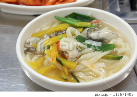 Korea food. chopped noodles Seafood kalguksu Korea food. chopped noodles Seafood kalguksu 112671405
