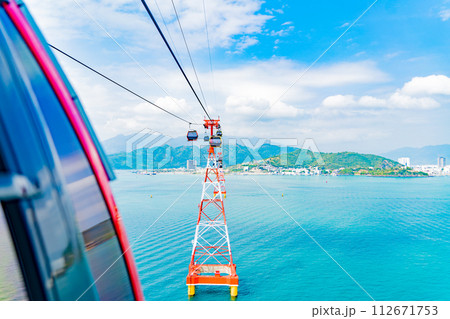 The cable car.  112671753