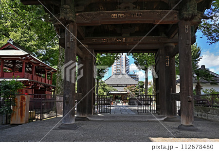 浦和宿散歩　中仙道浦和宿・山門と本堂　玉蔵院 真言宗豊山派 112678480