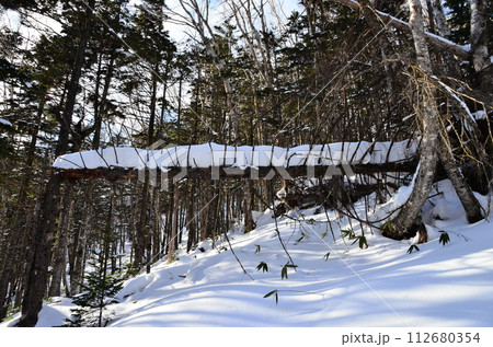 Lake Shikaribetsu is located in Tokachi subprefecture, Eastern Hokkaido, Japan. It hidden up deep in the Daisetsuzan mountains in the middle of the Shikaribetsu volcanic group at an elevation of 810 112680354