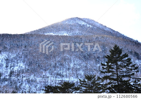 Lake Shikaribetsu is located in Tokachi subprefecture, Eastern Hokkaido, Japan. It hidden up deep in the Daisetsuzan mountains in the middle of the Shikaribetsu volcanic group at an elevation of 810 112680566