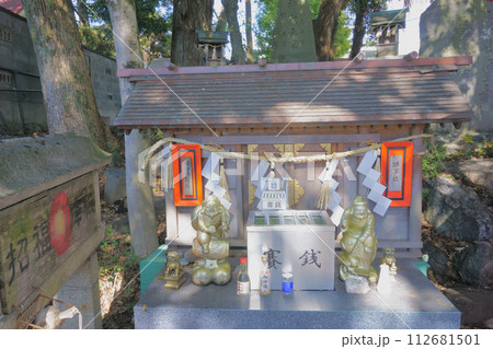 華やかさで人気の別小江神社　境内社2 112681501