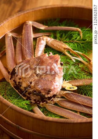 福井県産、活越前蟹 112682857