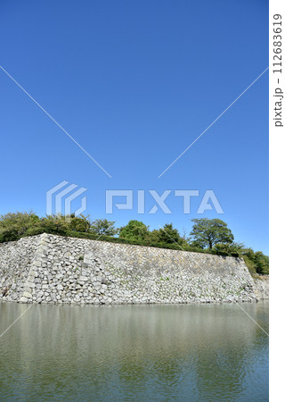 姫路城 堀と石垣 兵庫県姫路市 姫路城 堀と石垣 兵庫県姫路市 112683619