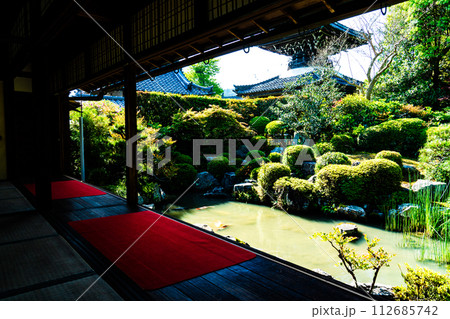 【西国三十三所】第二十一番　穴生寺　初夏の円応院庭園　京都府亀岡市 112685742