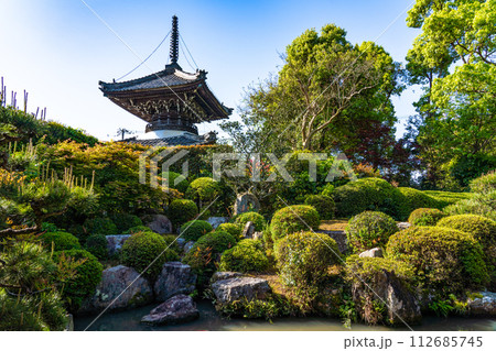 【西国三十三所】第二十一番 穴生寺 初夏の円応院庭園 京都府亀岡市 【西国三十三所】第二十一番 穴生寺 初夏の円応院庭園 京都府亀岡市 112685745